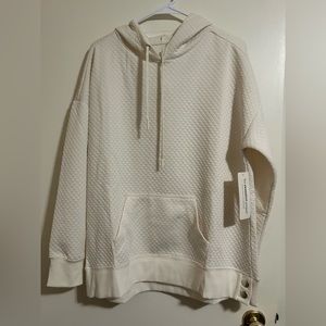 NWT Cream Sweatshirt